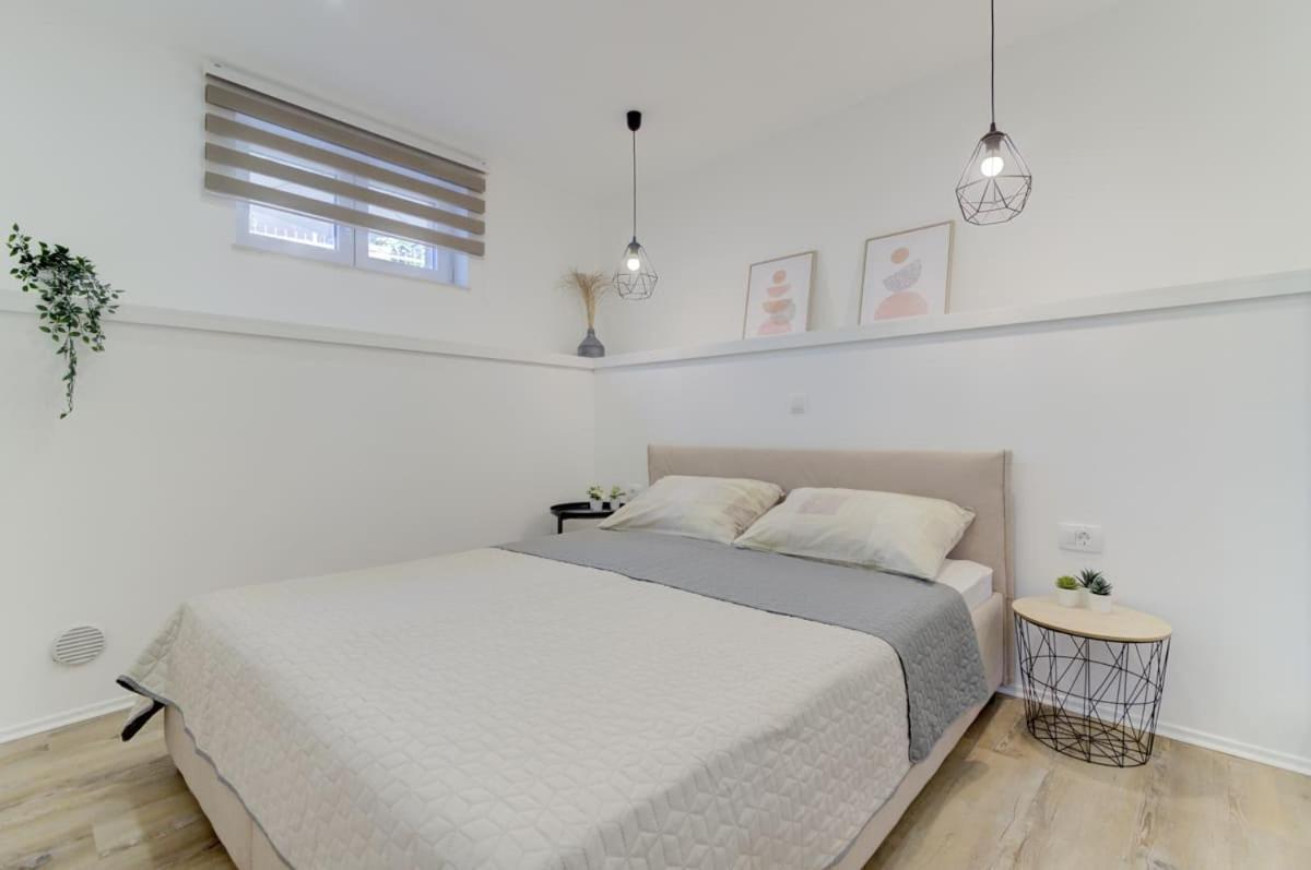Nv Sun 23 By Aneo Travel Apartment Novi Vinodolski Exterior photo